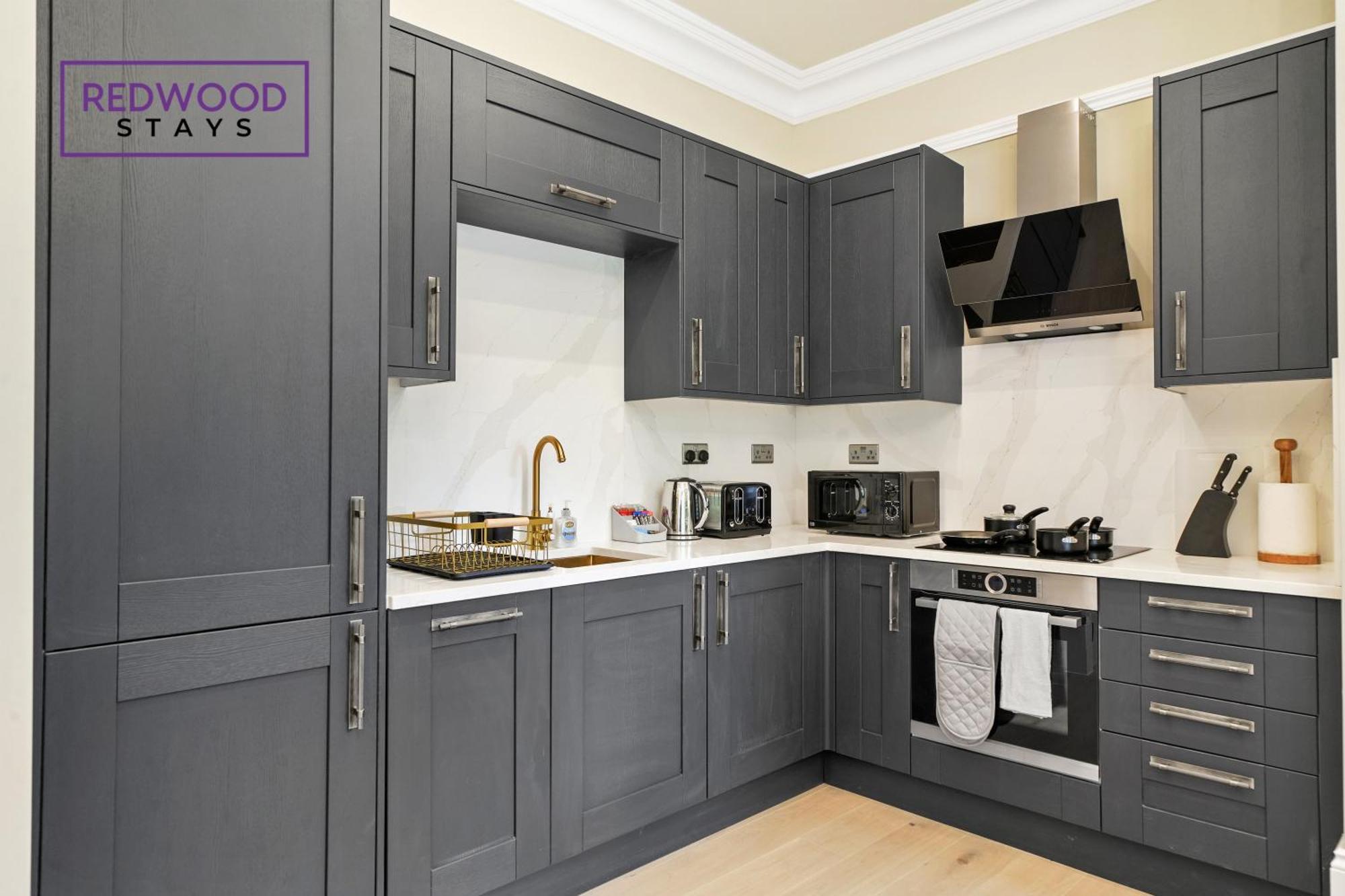 Top Quality 2 Bed 1 Bath Apartments For Contractors By Redwood Stays Рединг Екстериор снимка
